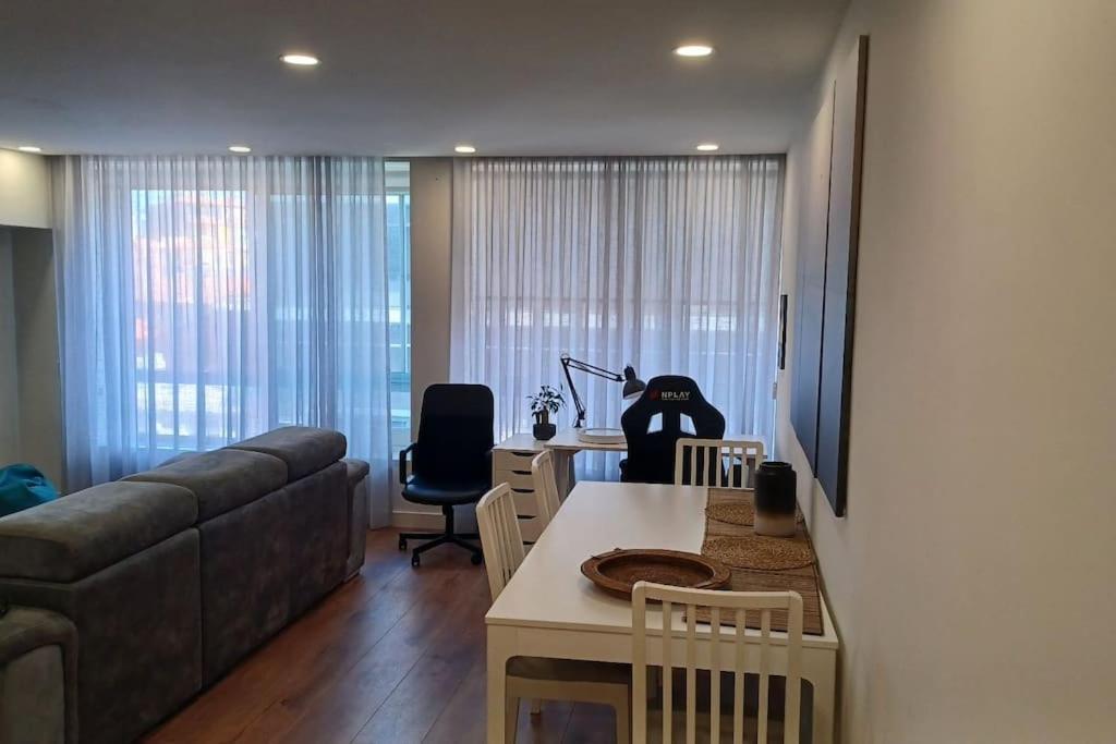 A H - Apartment Oporto Downtown Exterior foto